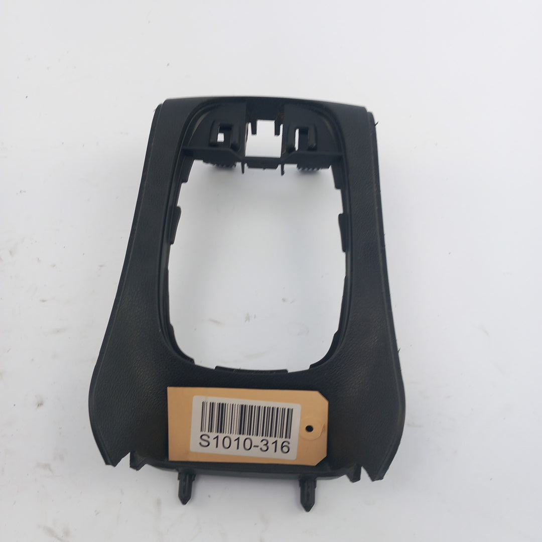 Пластмаса средна конзола Opel Meriva B