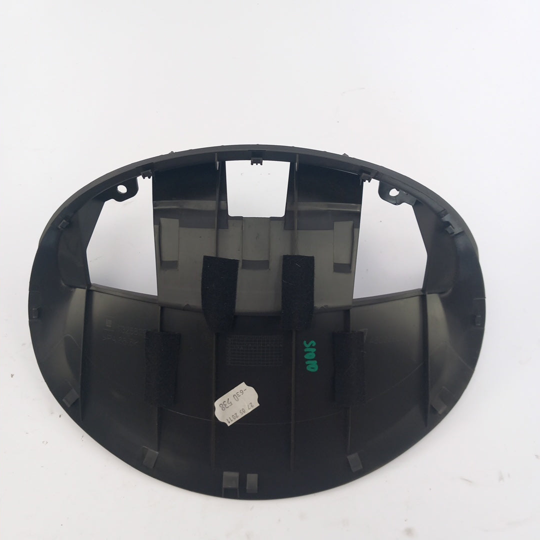 Пластмаса километраж черно горе Opel Meriva B