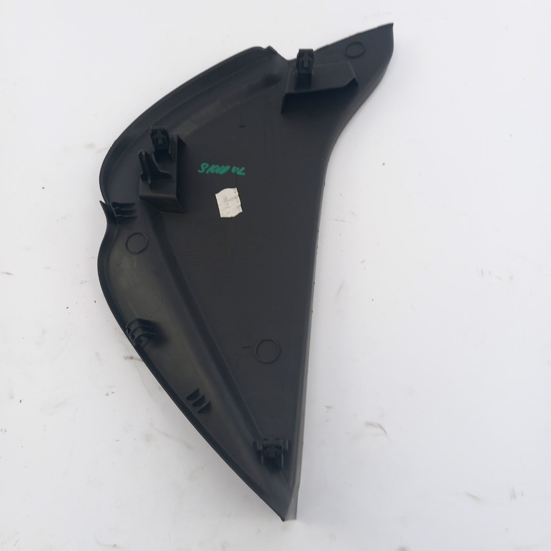 Пластмаса арматурно табло лява черно Opel Meriva B