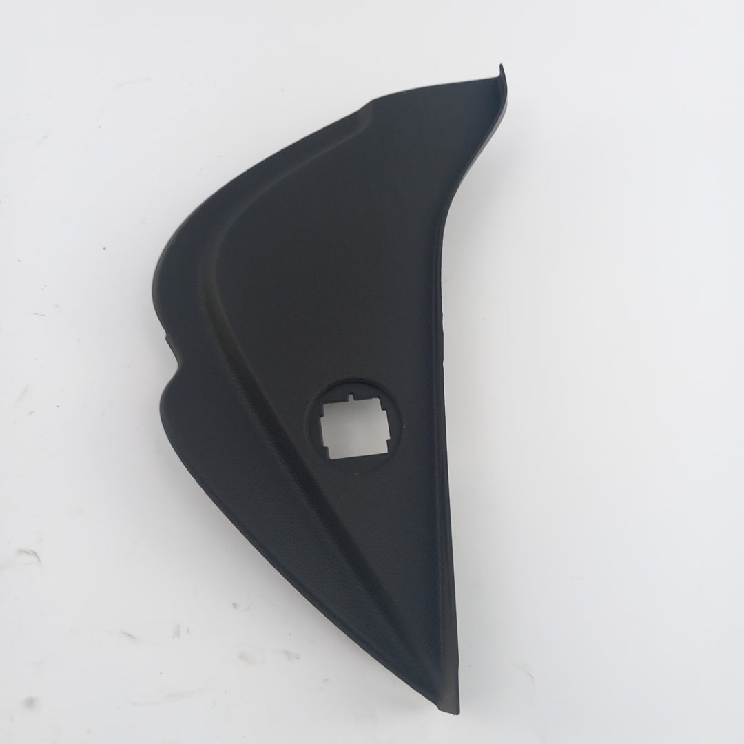 Пластмаса арматурно табло дясна черно Opel Meriva B