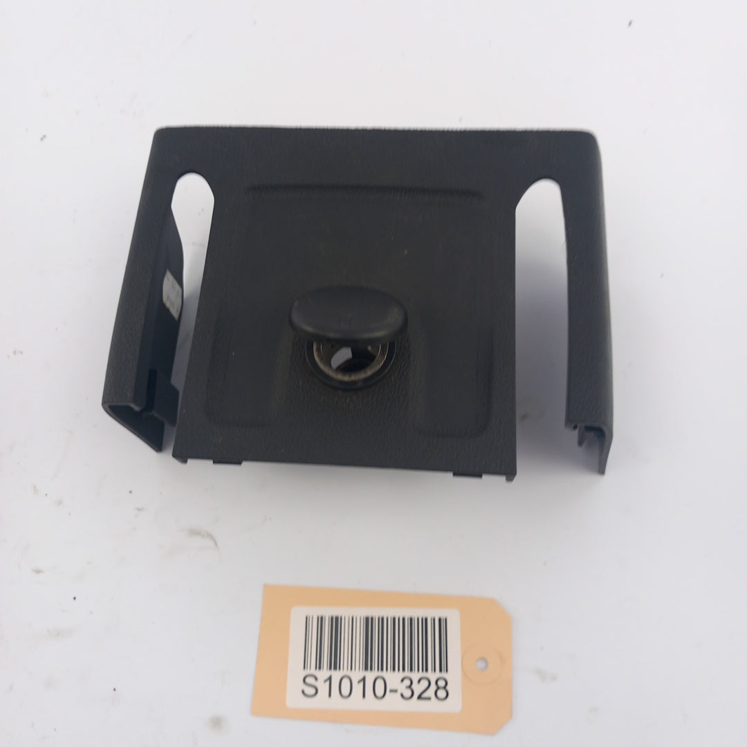 Запалка задна Централна конзола Opel Meriva B