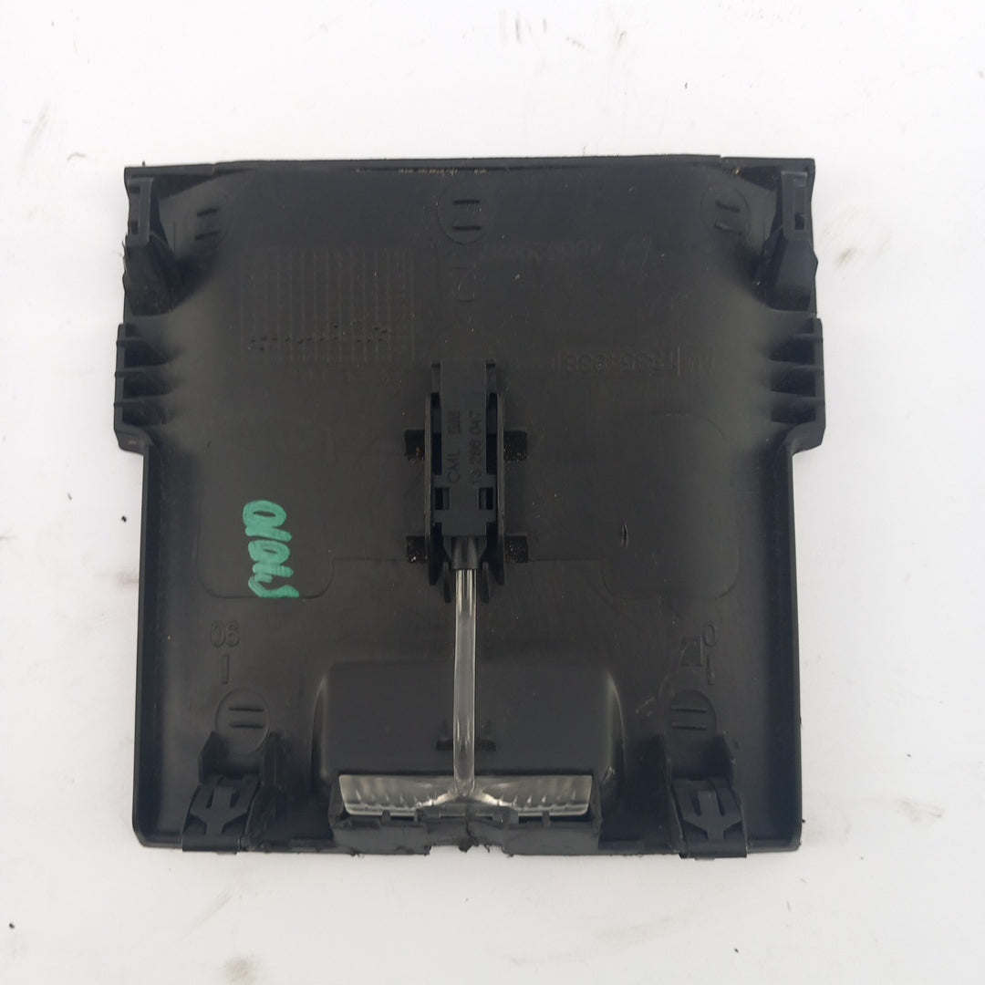 Капак черен отделение табло Opel Meriva B 1,4 Turbo