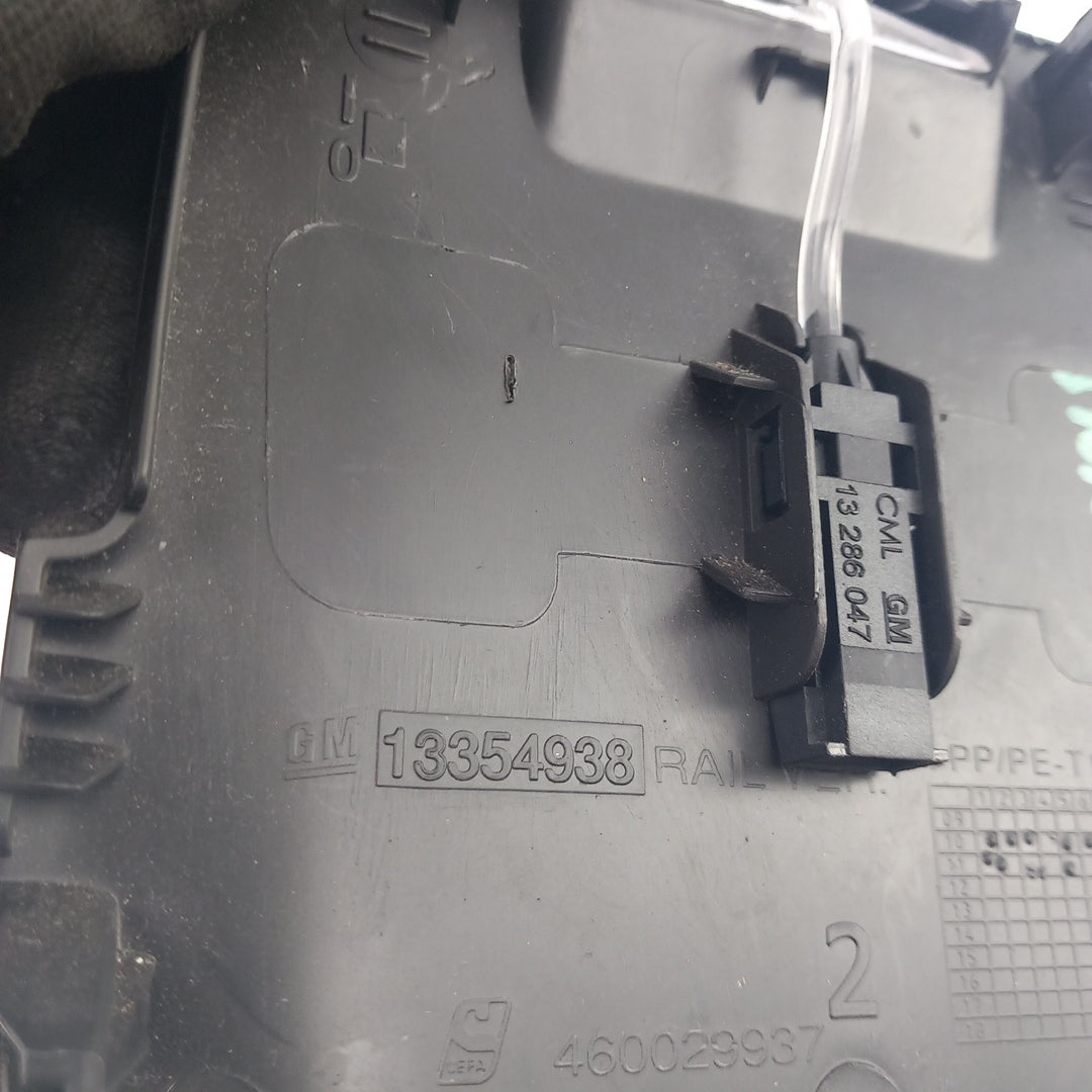 Капак черен отделение табло Opel Meriva B 1,4 Turbo