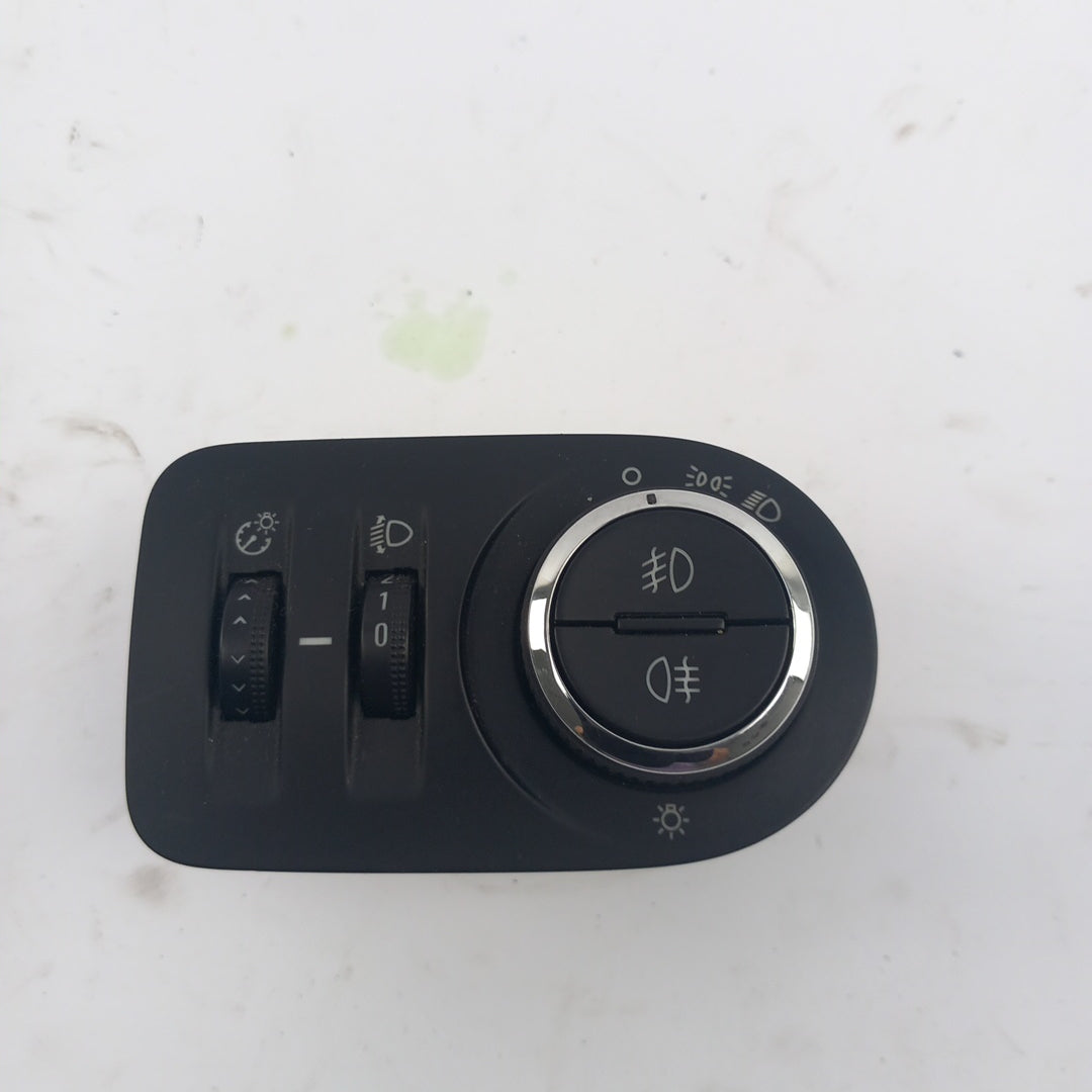 Ключ светлини RHD ND Opel Meriva B