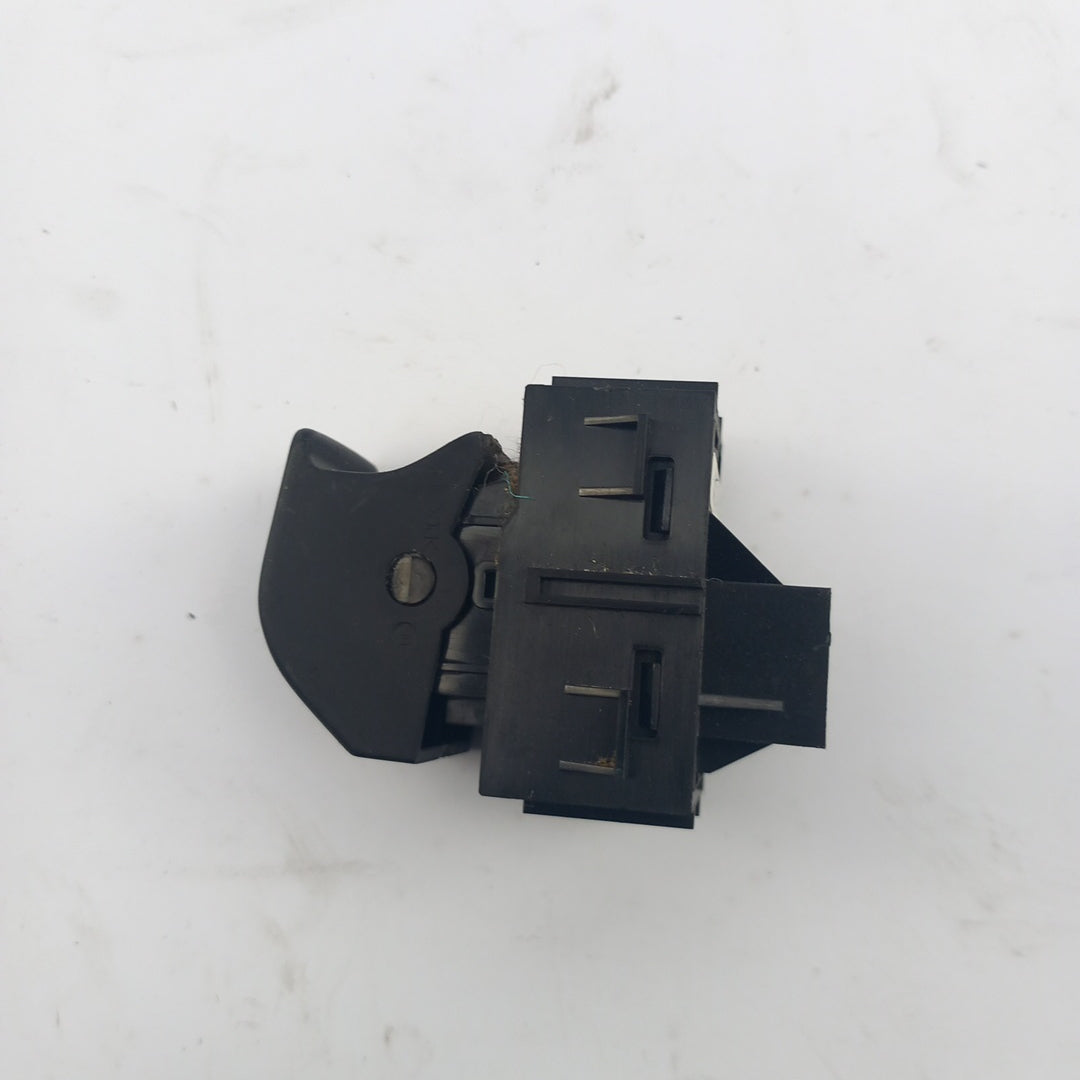 Бутон електрическа ръчна спирачка черно Opel Meriva B