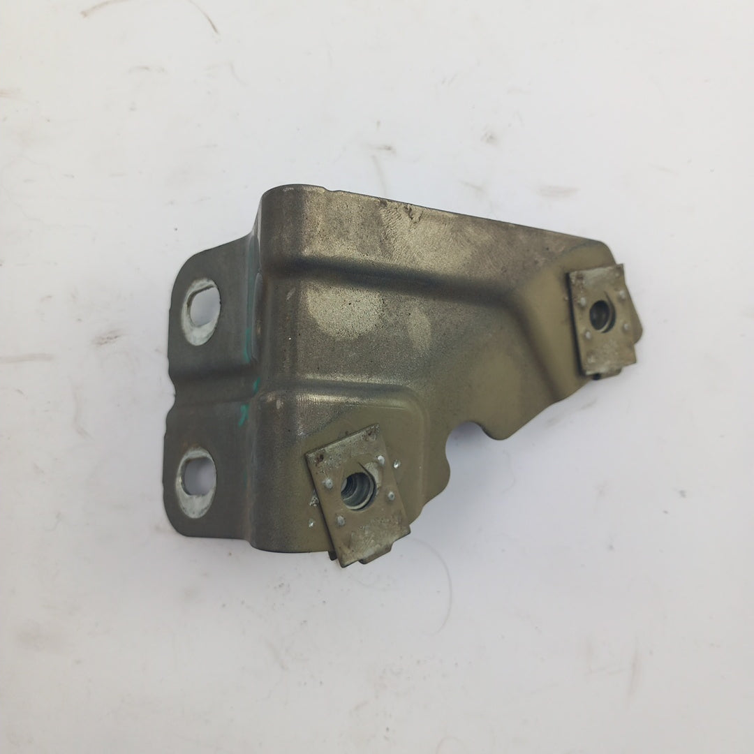 Държач калник преден десен Z40W Muskat Brown Opel Meriva B