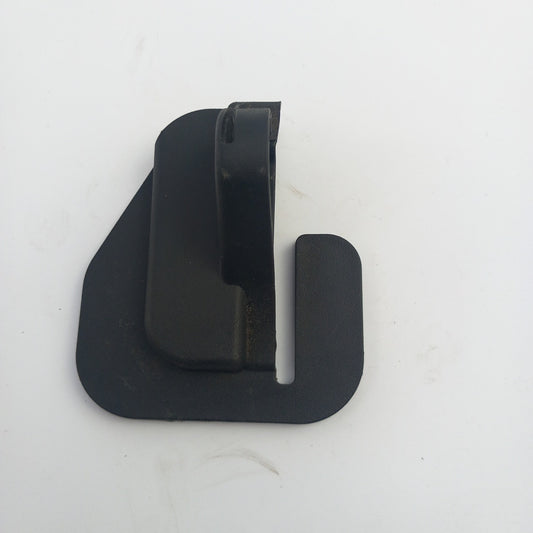 Пластмаса капак дясна панта задна средна седалка черно Opel Meriva B