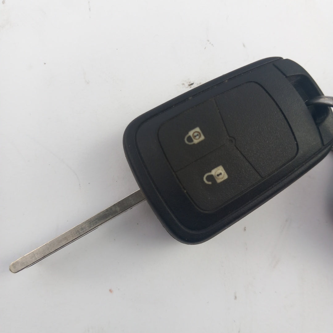 Дистанционно ключ Vauxhall Opel Meriva B