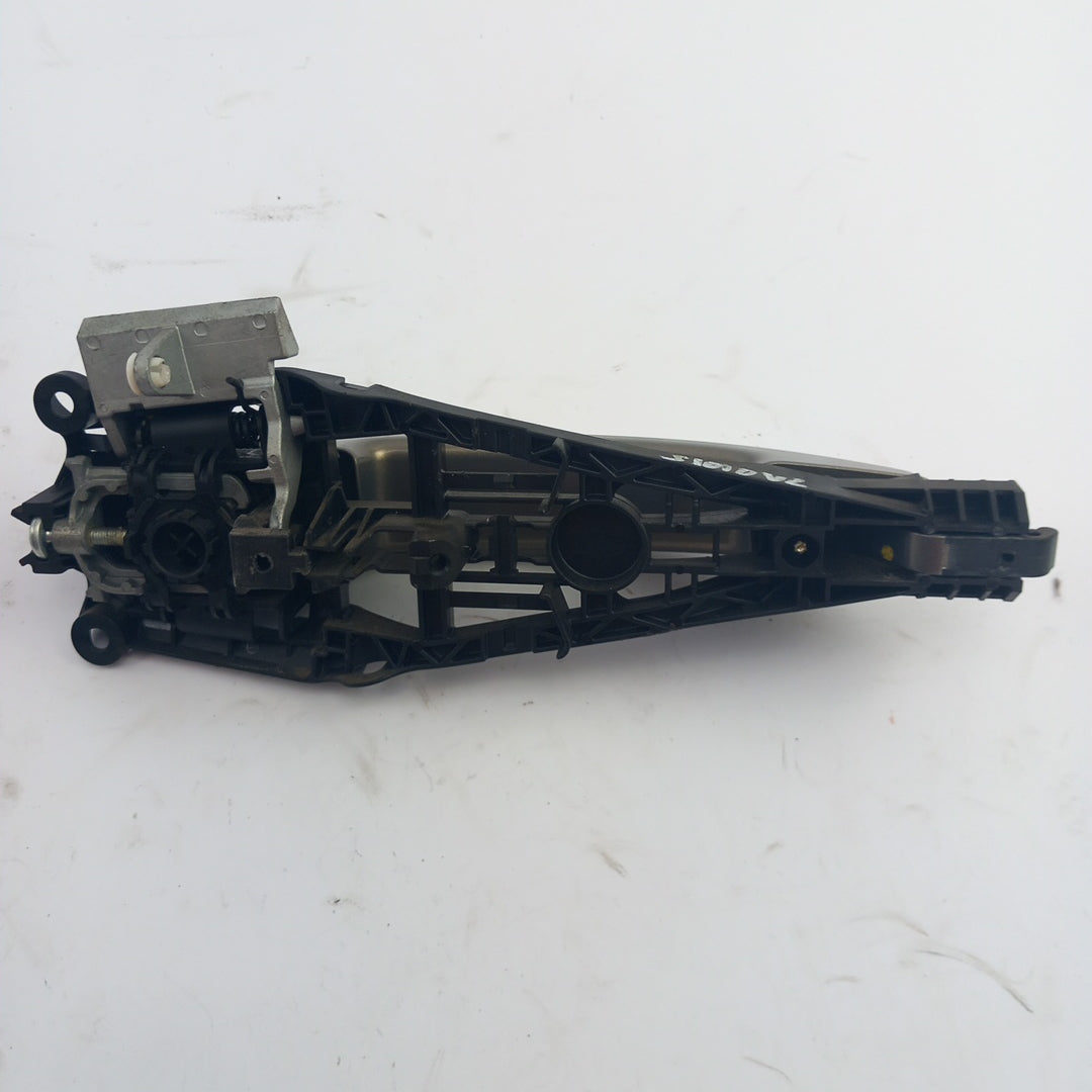 Външна дръжка на врата предна лява RHD хром Z40W Muskat Brown Opel Meriva B