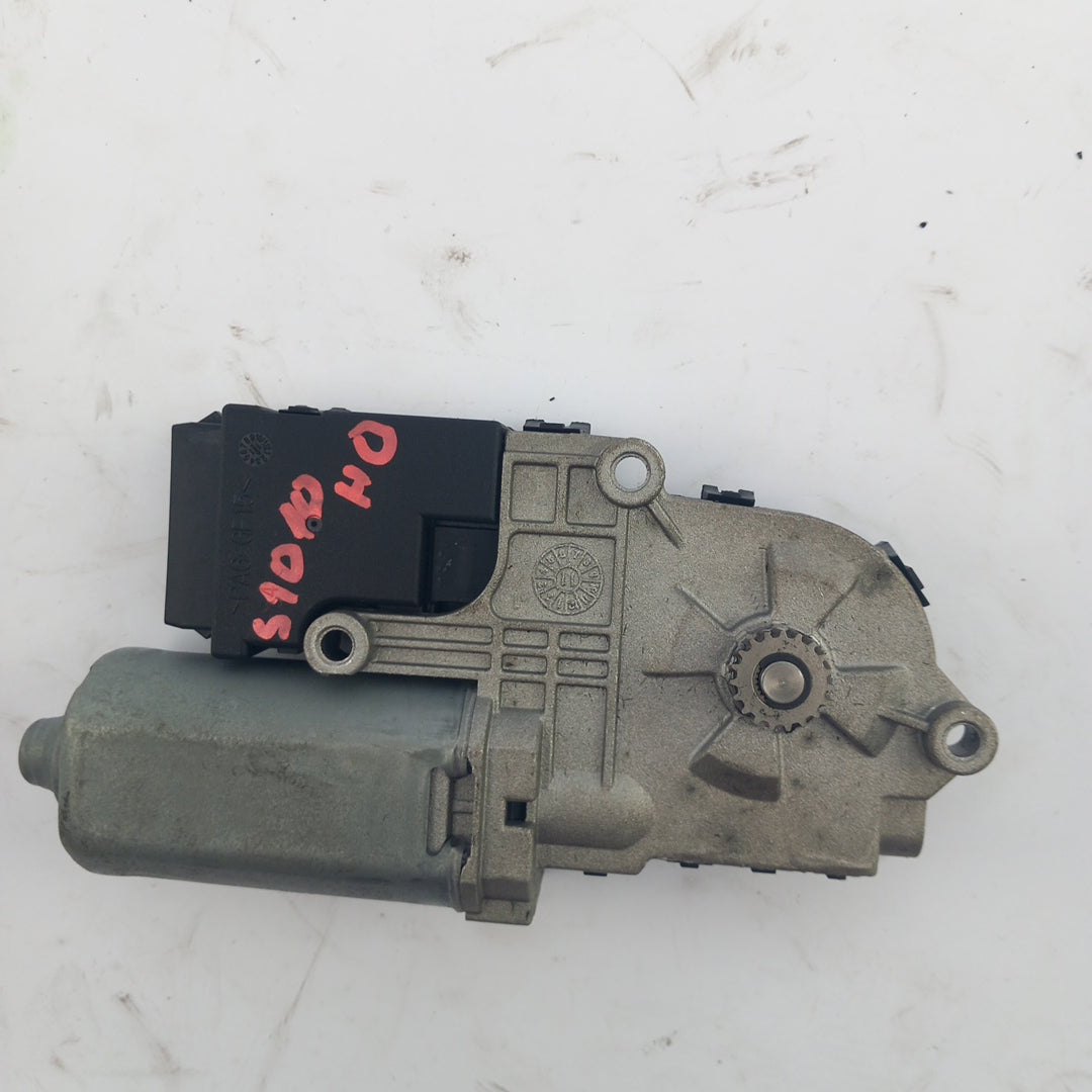 Моторче люк Opel Meriva B