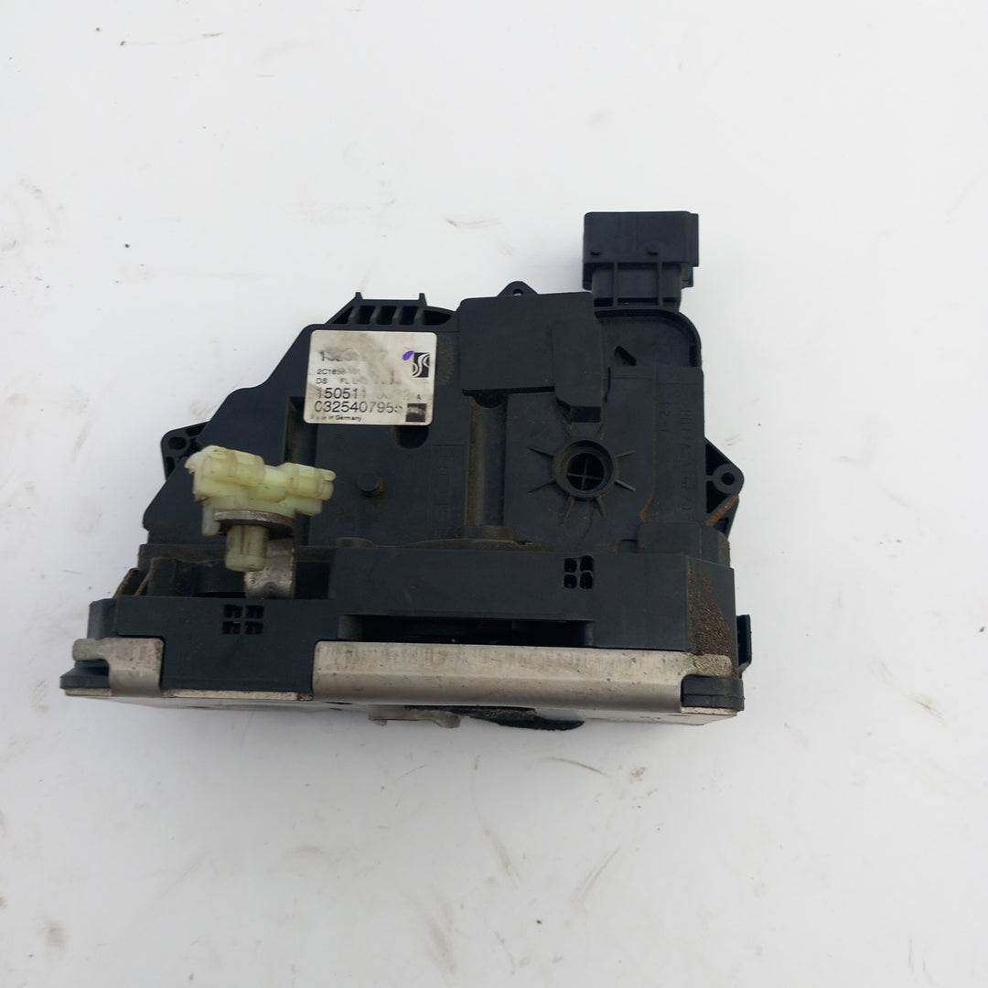 Брава централно заключване предна лява врата RHD Opel Meriva B