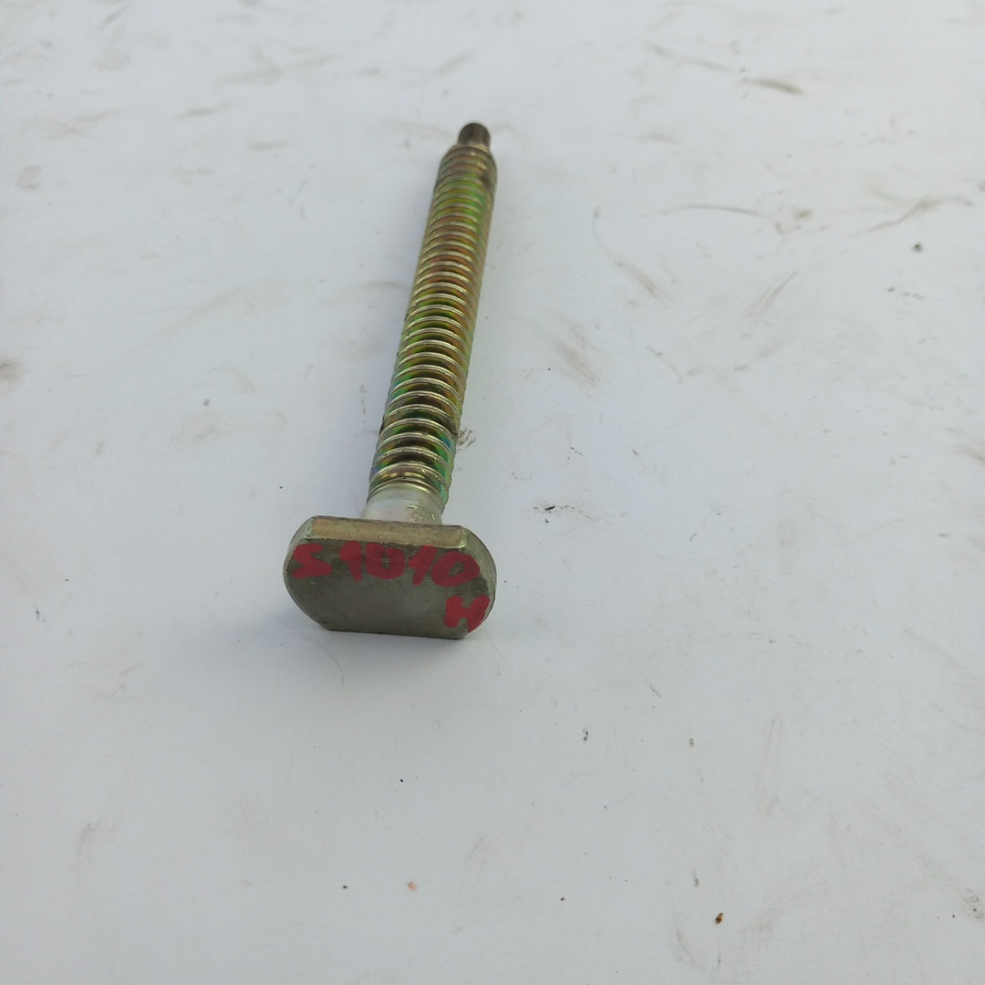 Болт за гайка резервна гума Opel Meriva B