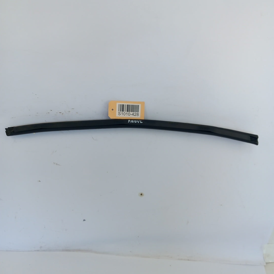 Лайстна стъкло на врата предна лява вътрешна Opel Meriva B