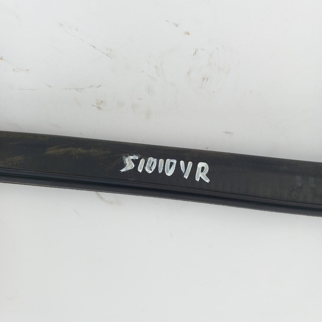 Лайстна стъкло на врата предна дясна вътрешна Opel Meriva B