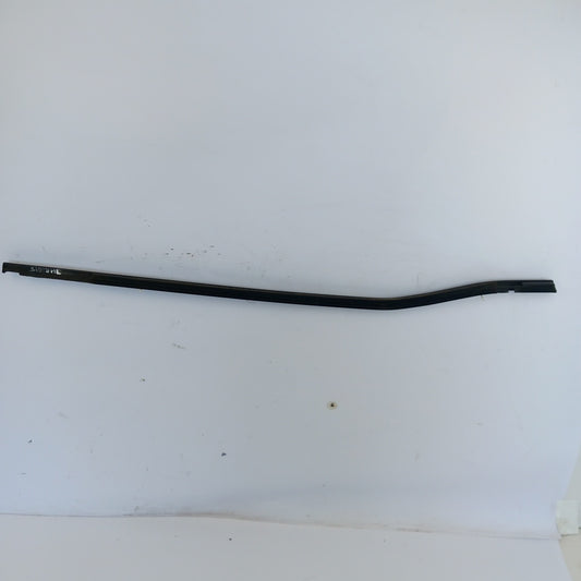 Лайстна стъкло на врата задна лява външна Opel Meriva B