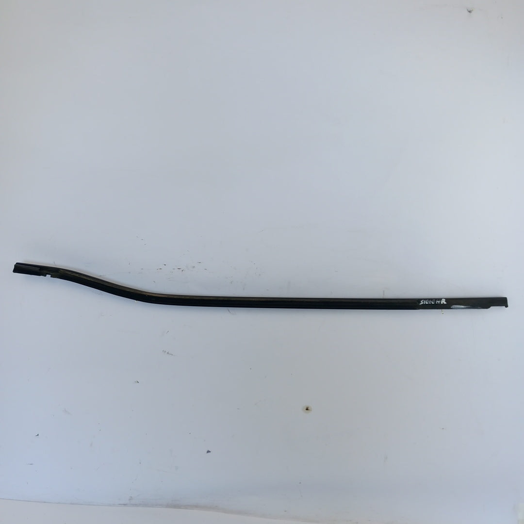 Лайстна стъкло на врата задна дясна външна Opel Meriva B