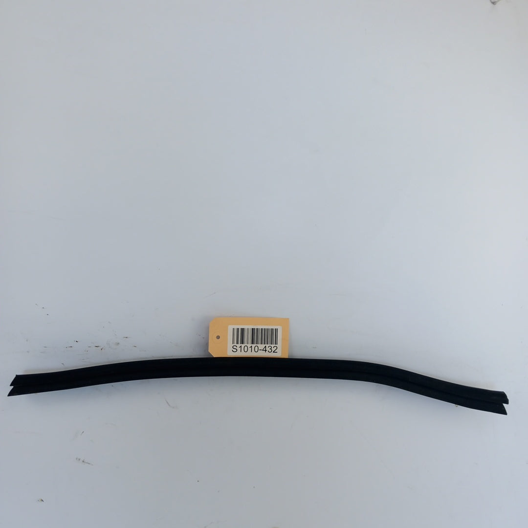 Лайстна стъкло на врата задна лява вътрешна Opel Meriva B