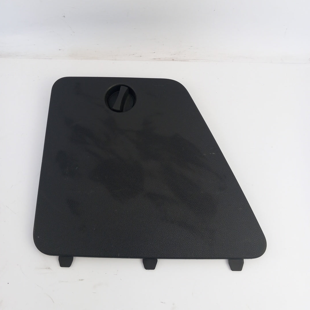 Капак кора багажник лява стена черно Opel Meriva B