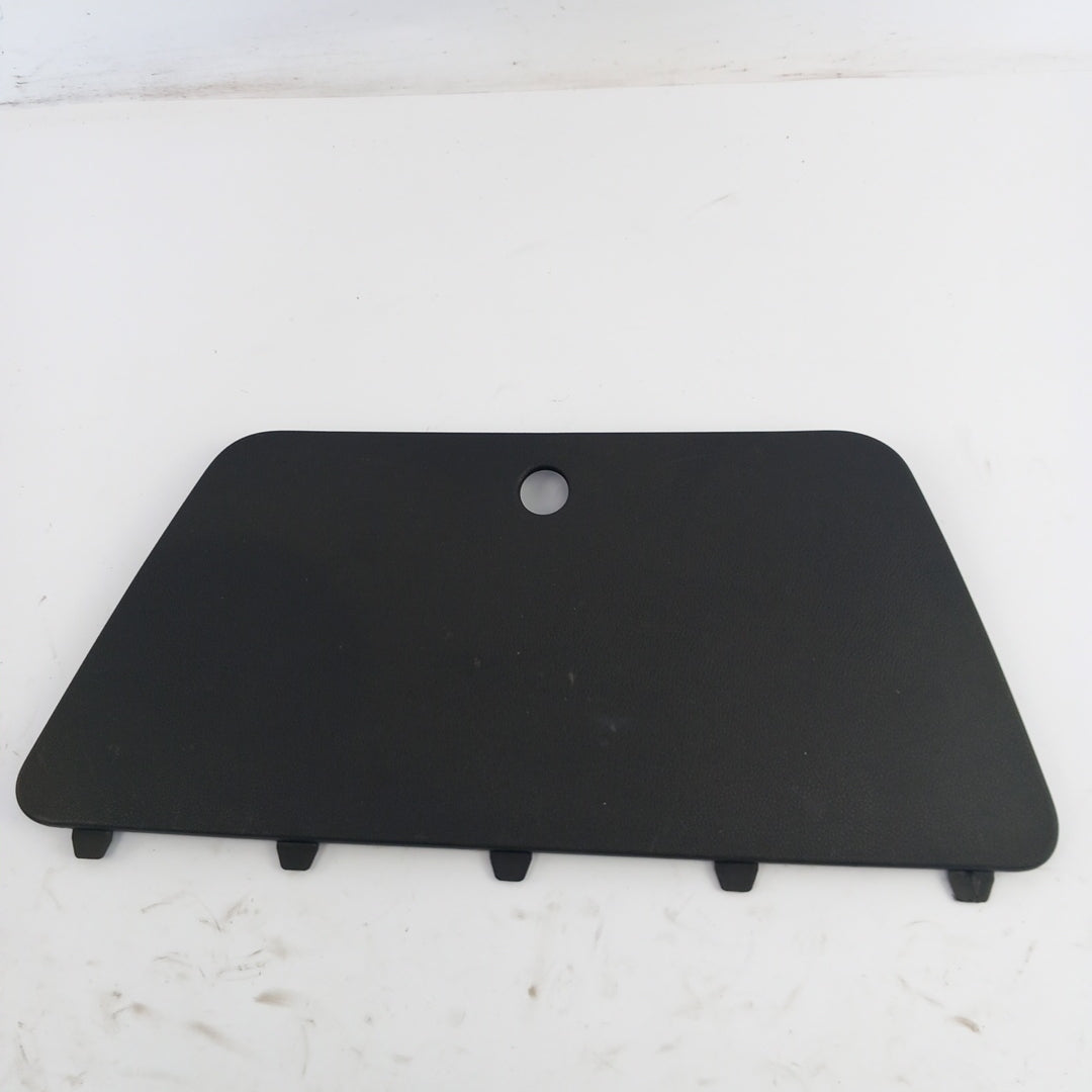 Капак кора багажник дясна стена черно Opel Meriva B