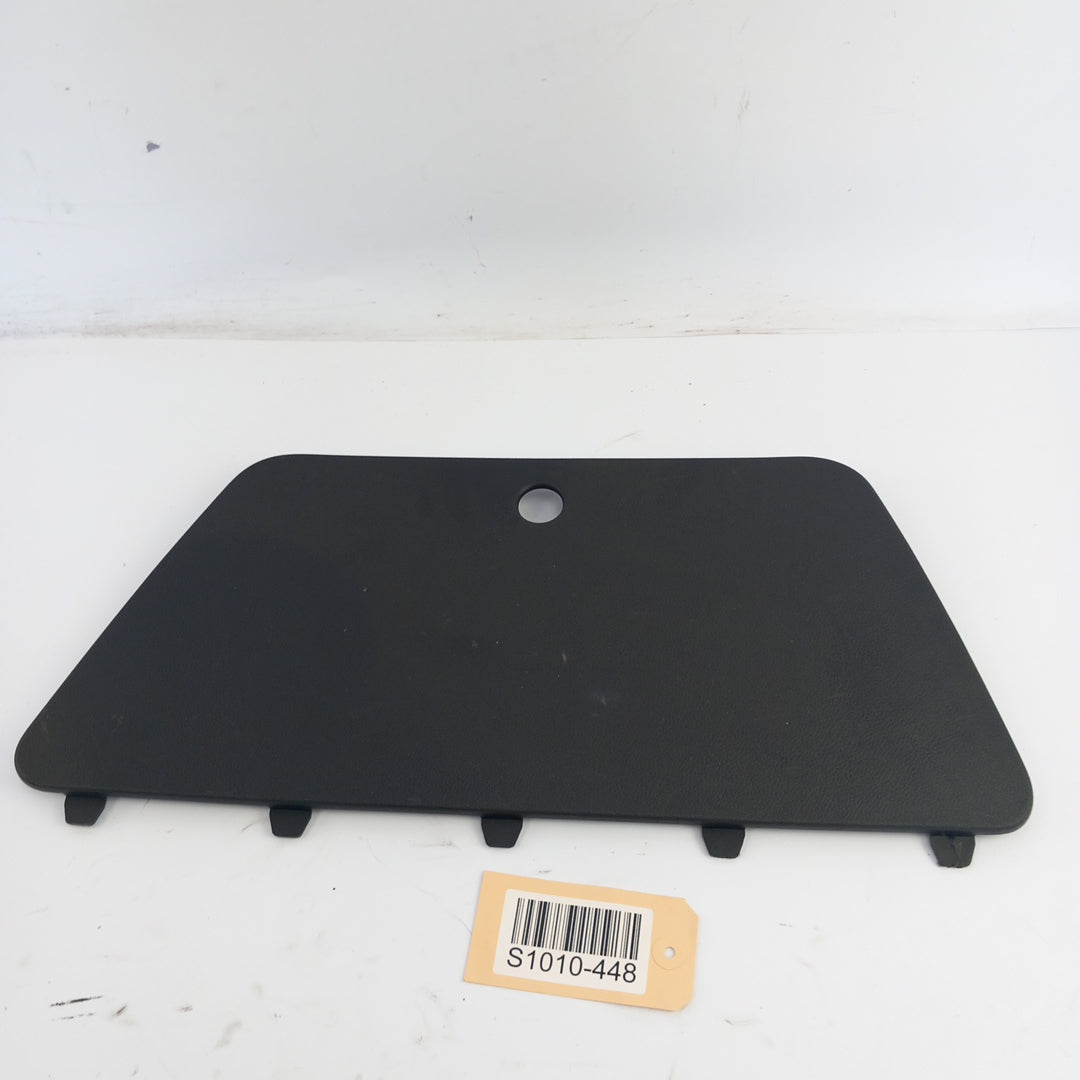 Капак кора багажник дясна стена черно Opel Meriva B