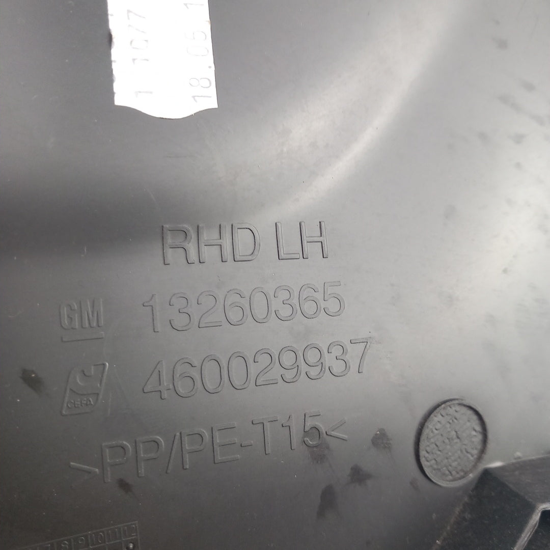 Капак пластмаса вътре ляв преден Opel Meriva B 1,4 Turbo