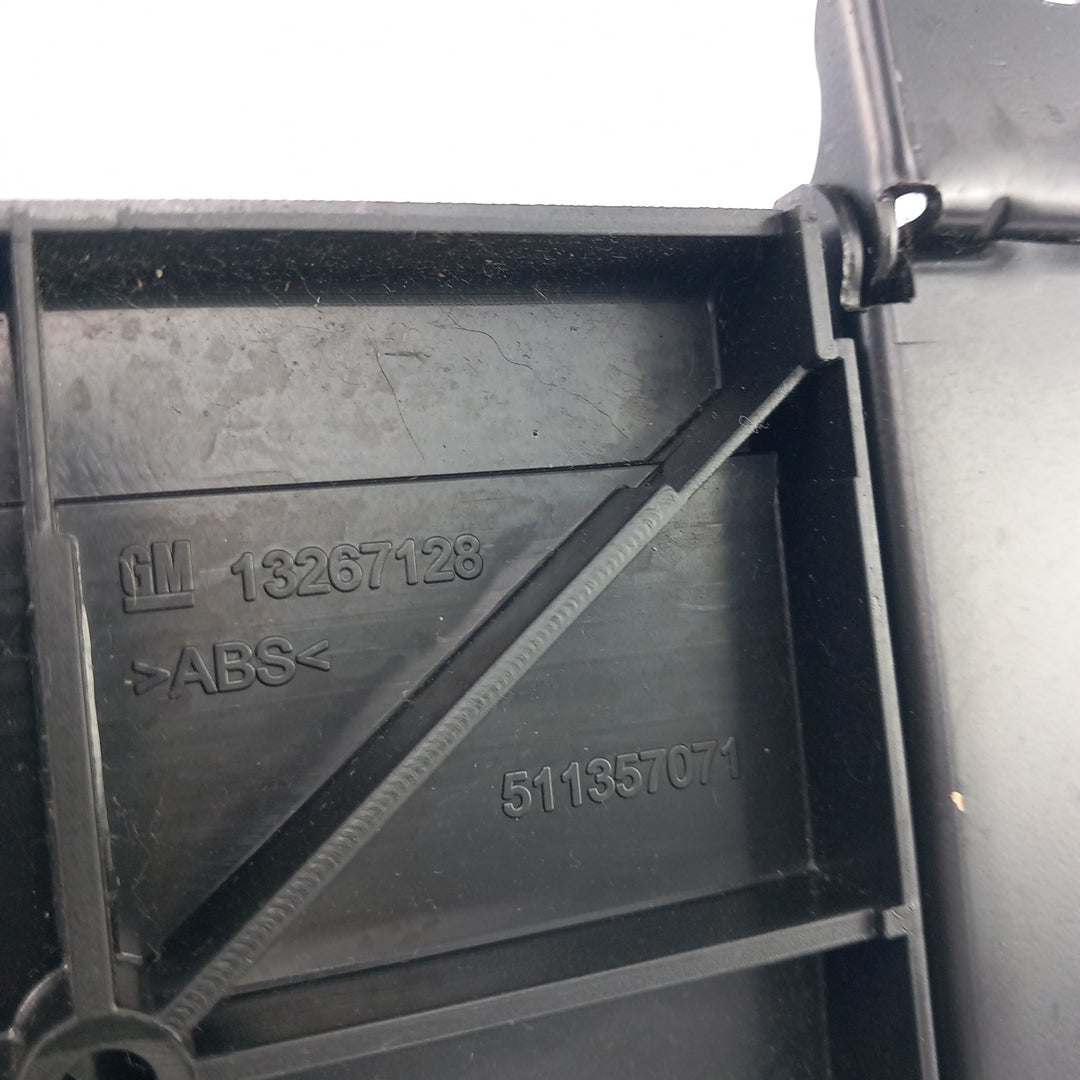 Капак мокет багажник към седалки десен черно Opel Meriva B 1,4 Turbo