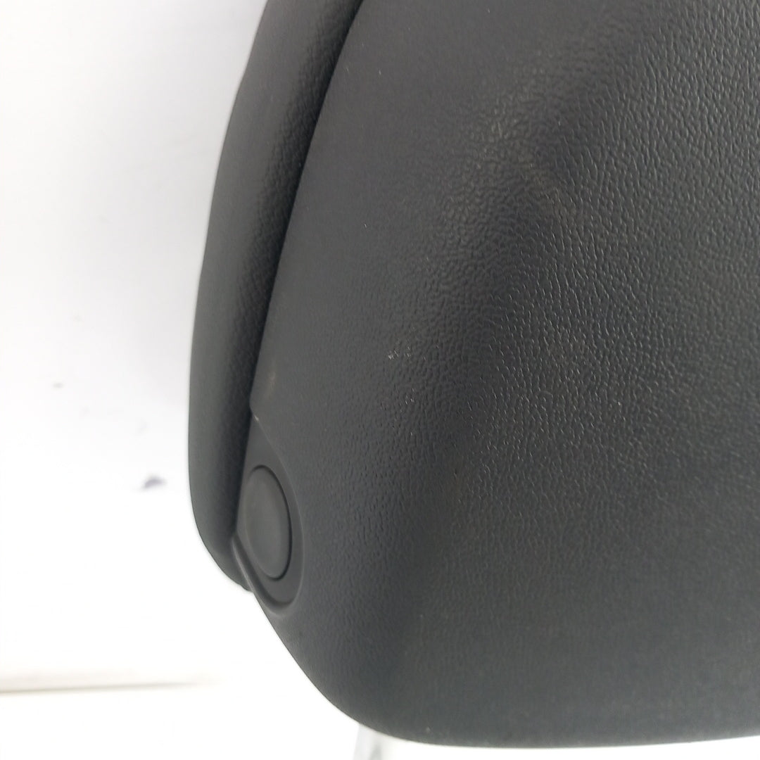 Подглавник предна седалка ляв / десен черно TABZ 4 степени Opel Meriva B