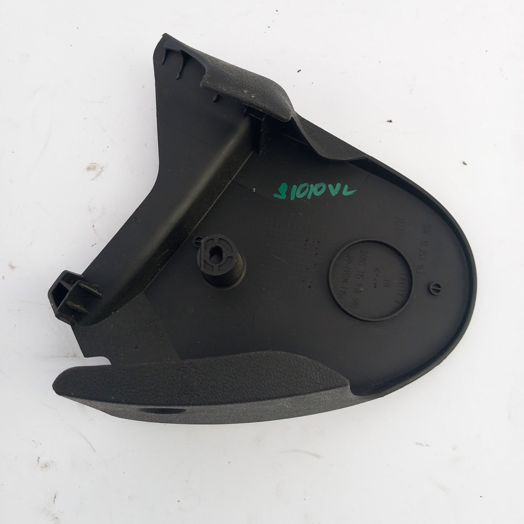 Пластмаса седалка предна лява вътрешна TABZ Opel Meriva B