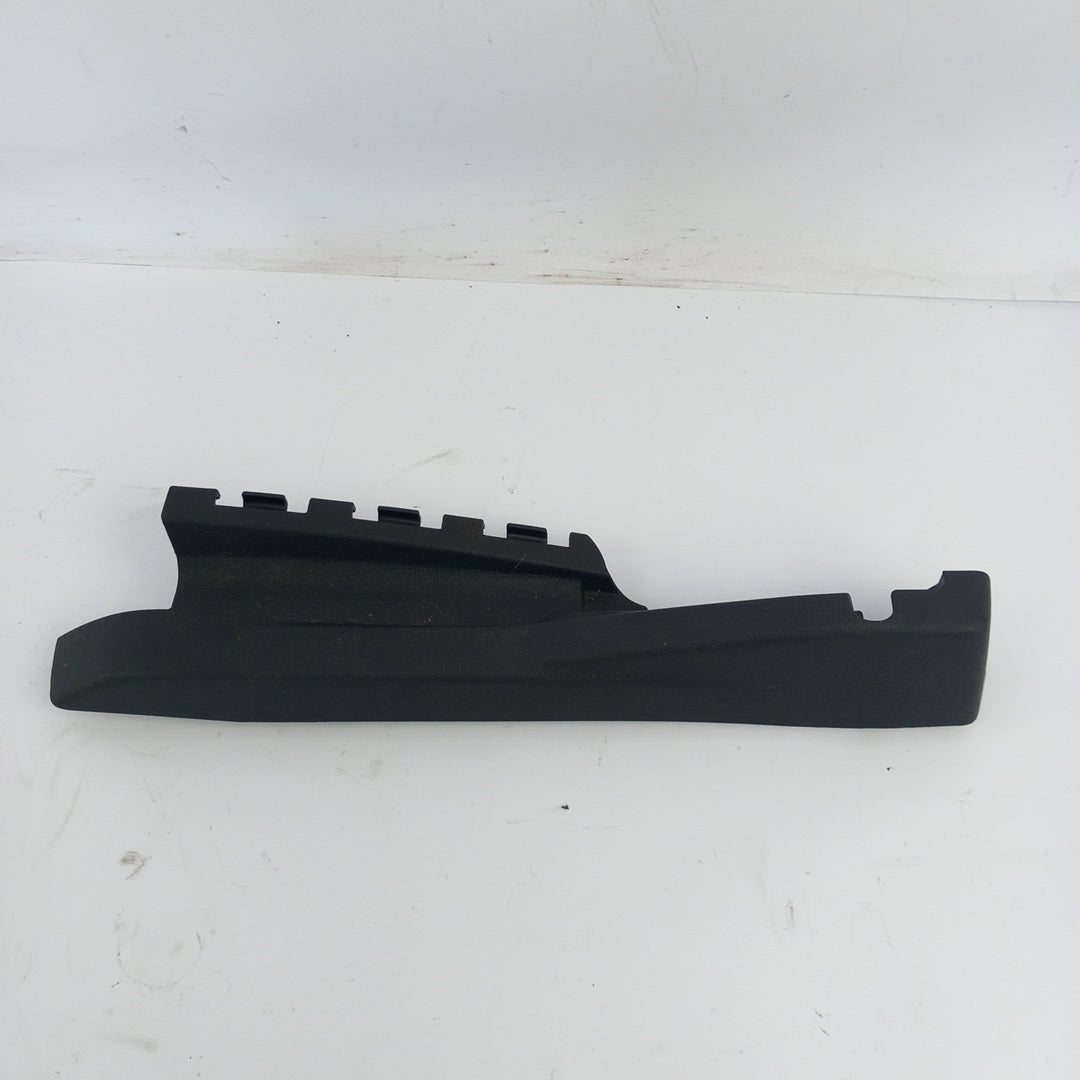 Пластмаса седалка предна лява релса Opel Meriva B