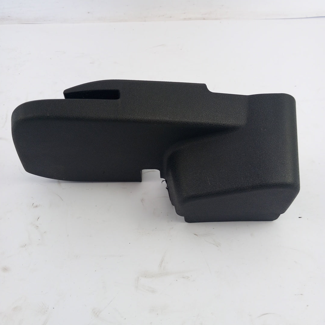 Пластмаса капак задна дясна седалка горе вътре черен TABZ Opel Meriva B 1,4 Turbo