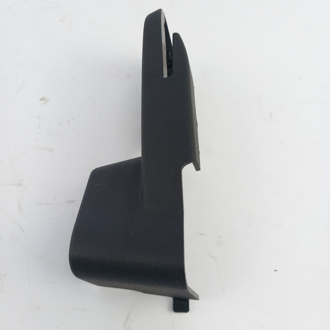 Пластмаса капак задна дясна седалка горе вътре черен TABZ Opel Meriva B 1,4 Turbo