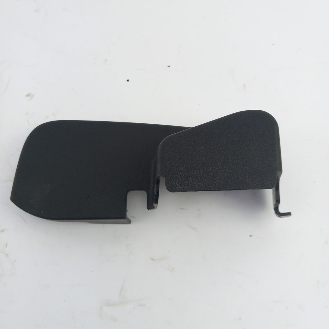 Пластмаса капак задна дясна седалка горе вътре черен TABZ Opel Meriva B 1,4 Turbo