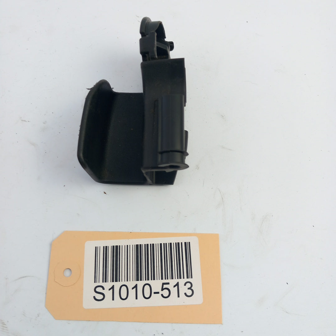 Капак ключалка предпазен колан дясна страна задна седалка черен Opel Meriva B