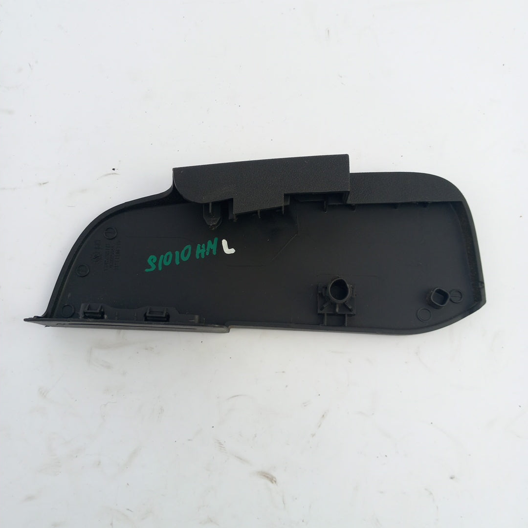 Пластмаса капак ляв задна средна седалка черно Opel Meriva B