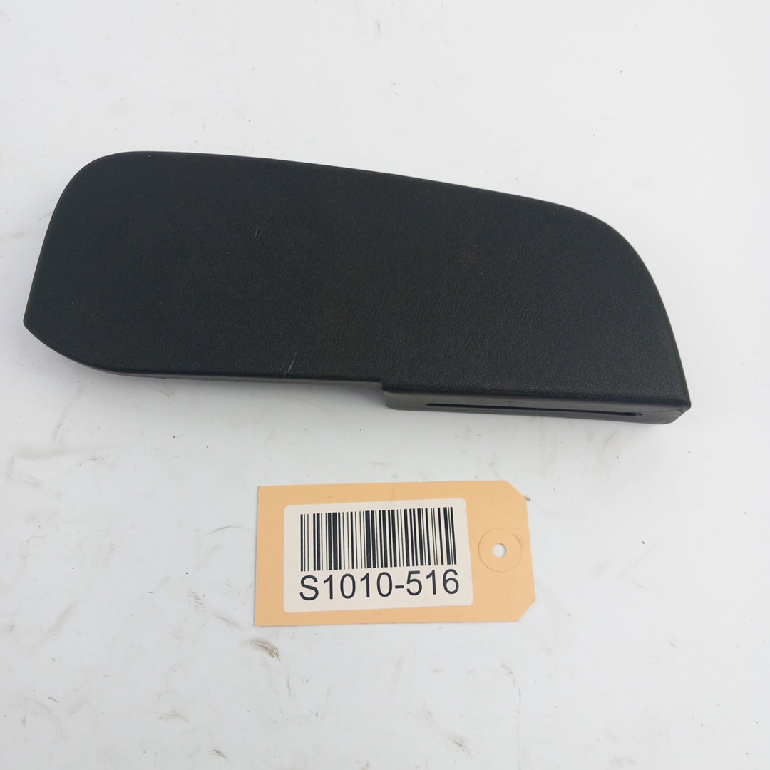 Пластмаса капак ляв задна средна седалка черно Opel Meriva B