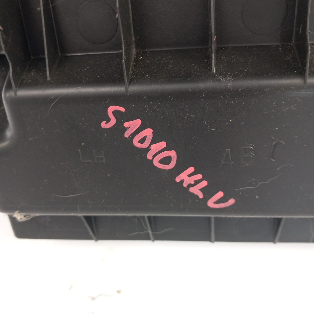 Кора багажник лява стена черно Opel Meriva B