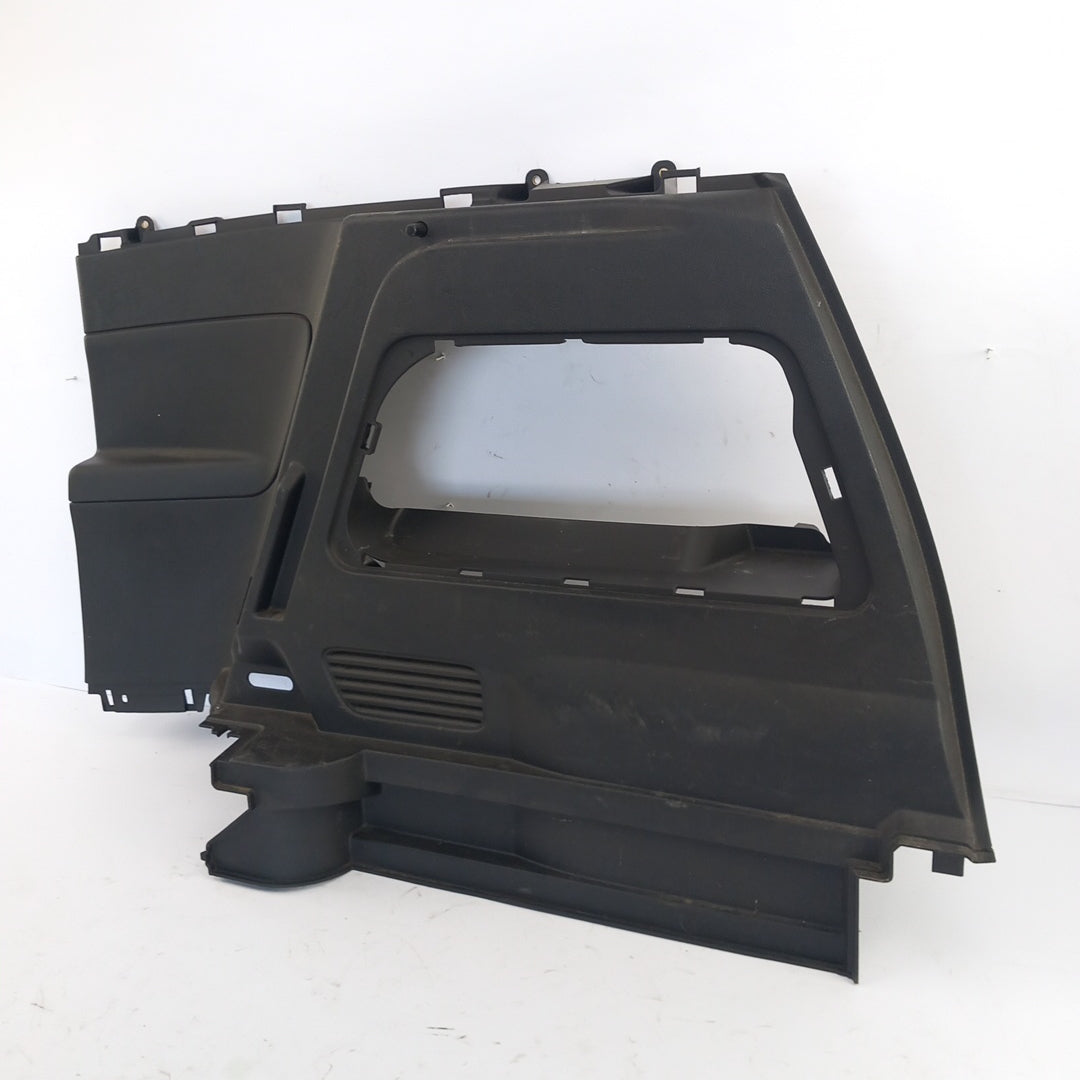 Кора багажник дясна стена черно Opel Meriva B