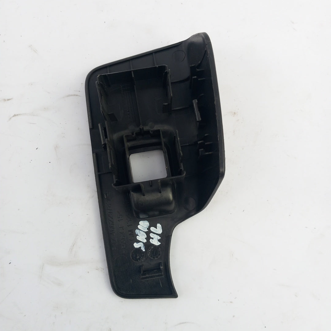 Капак бутон ел стъкла задна лява врата Opel Meriva B