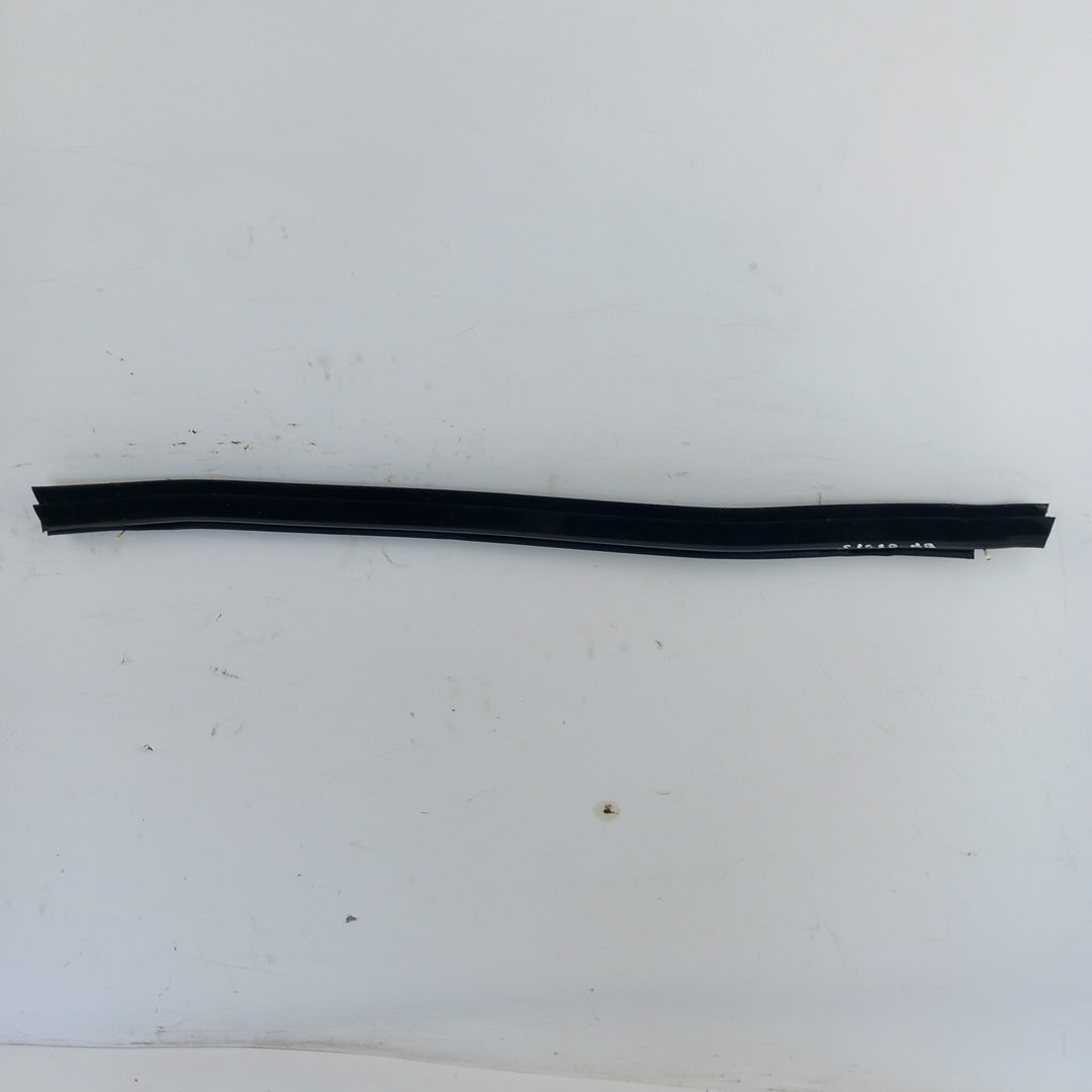 Лайстна стъкло на врата задна дясна вътрешна Opel Meriva B