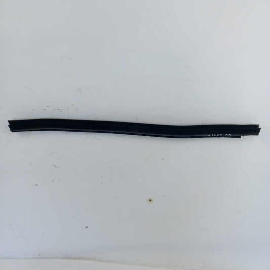 Лайстна стъкло на врата задна дясна вътрешна Opel Meriva B