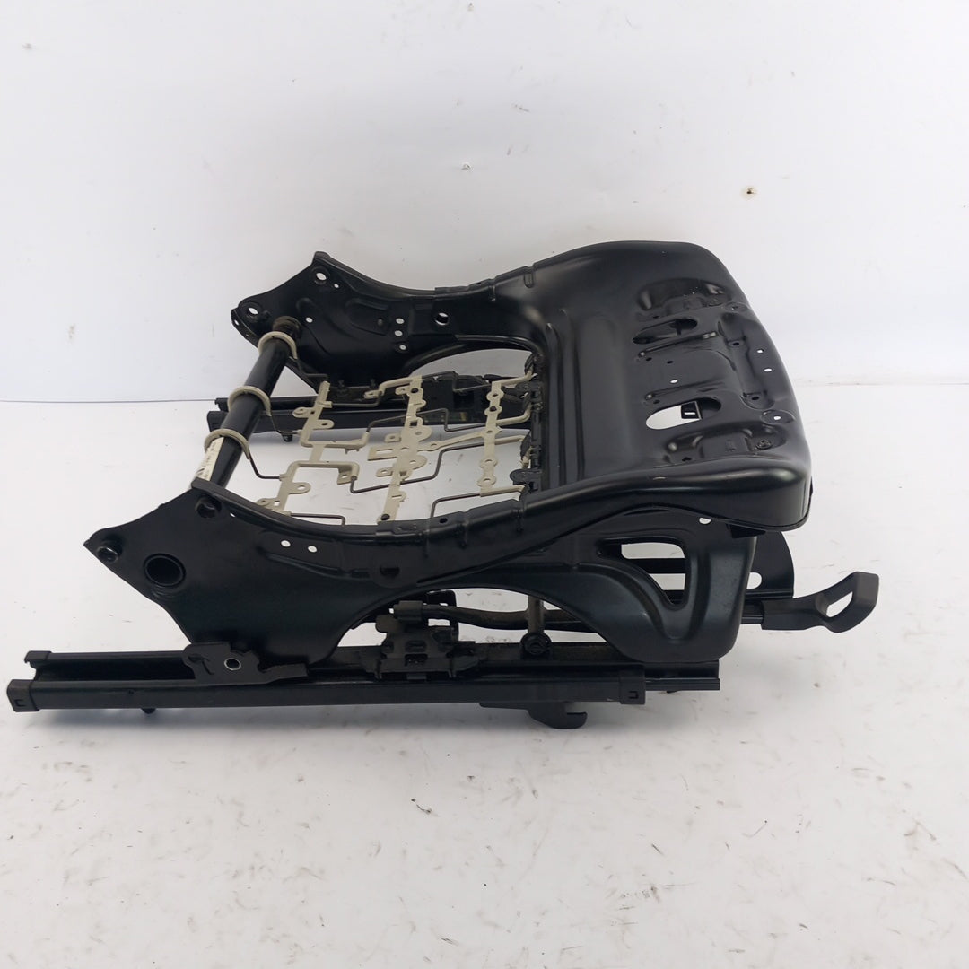 Конзола седалка предна лява RHD Opel Meriva B