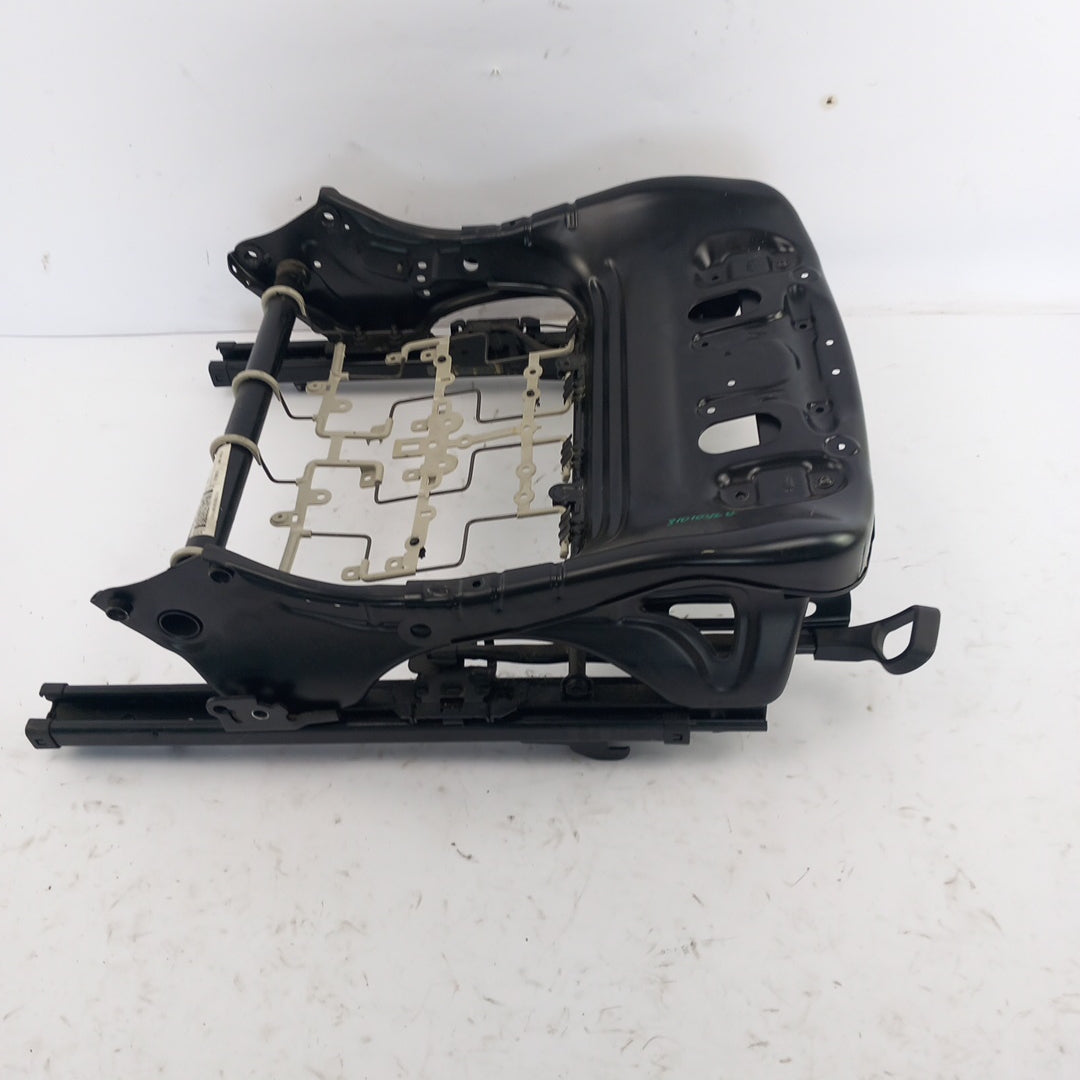 Конзола седалка предна лява RHD Opel Meriva B