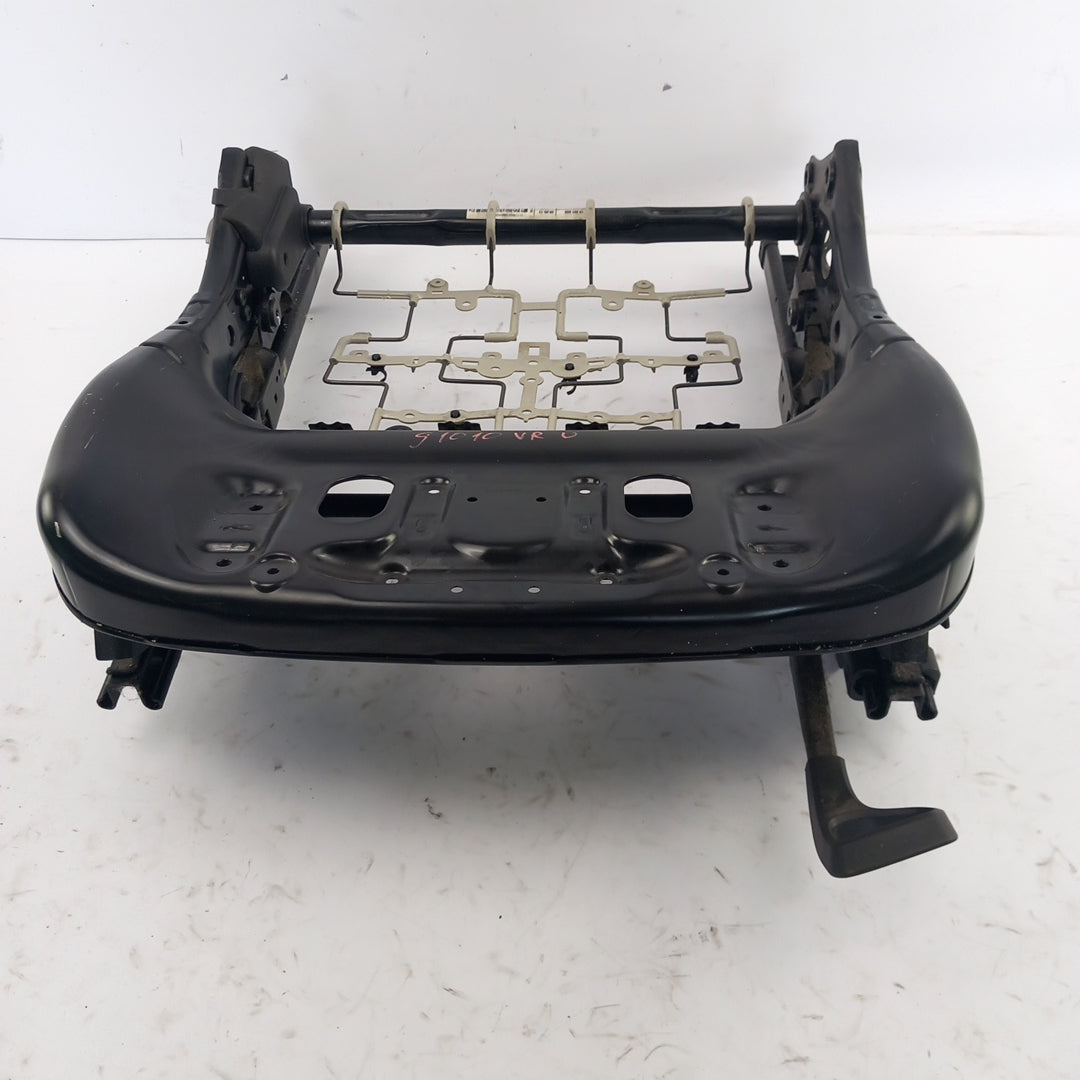 Конзола седалка предна дясна RHD Opel Meriva B