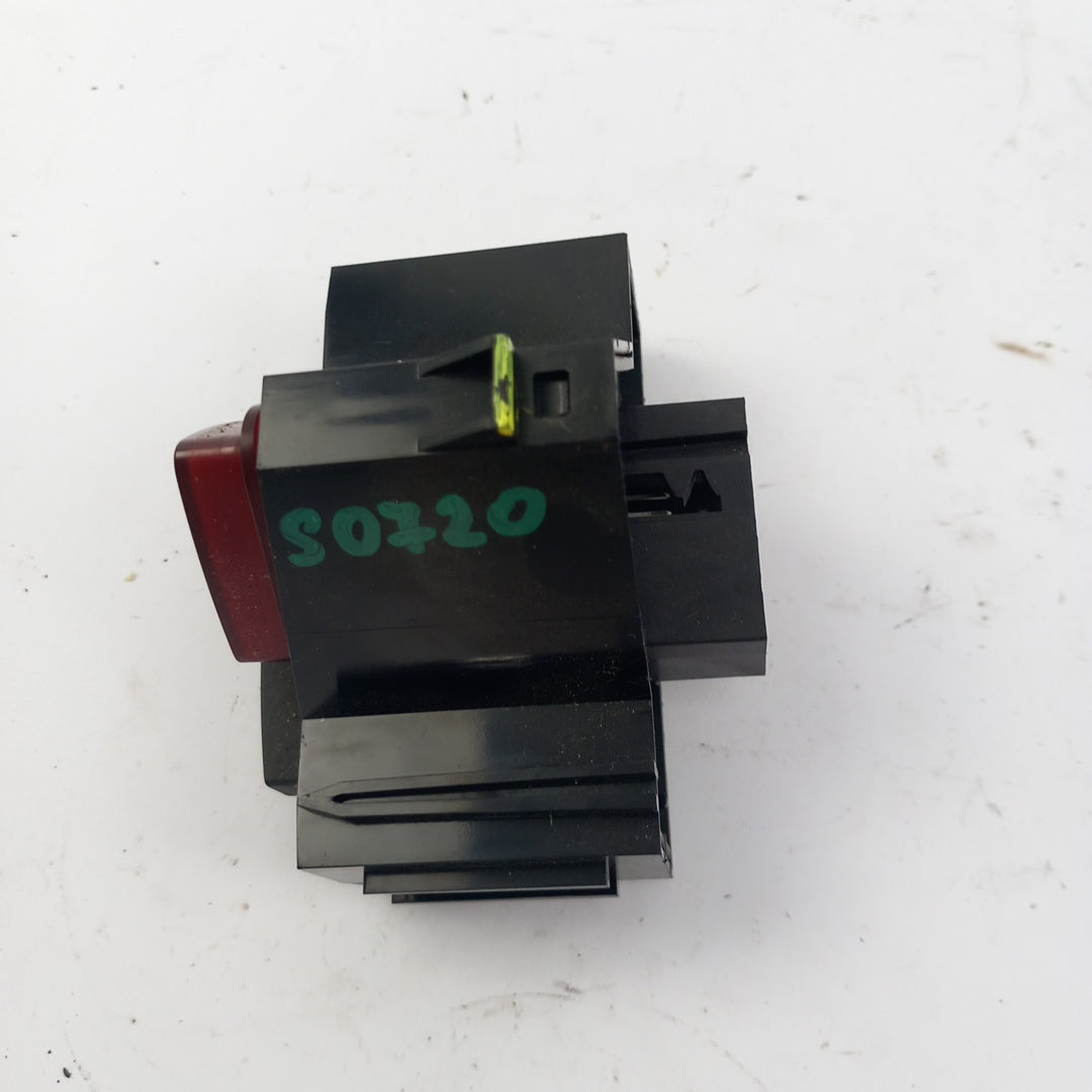 Бутон аварийни светлини централно заключване Opel Corsa D