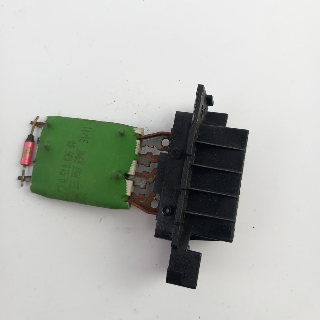 Резистор регулатор вентилатор Opel Corsa D