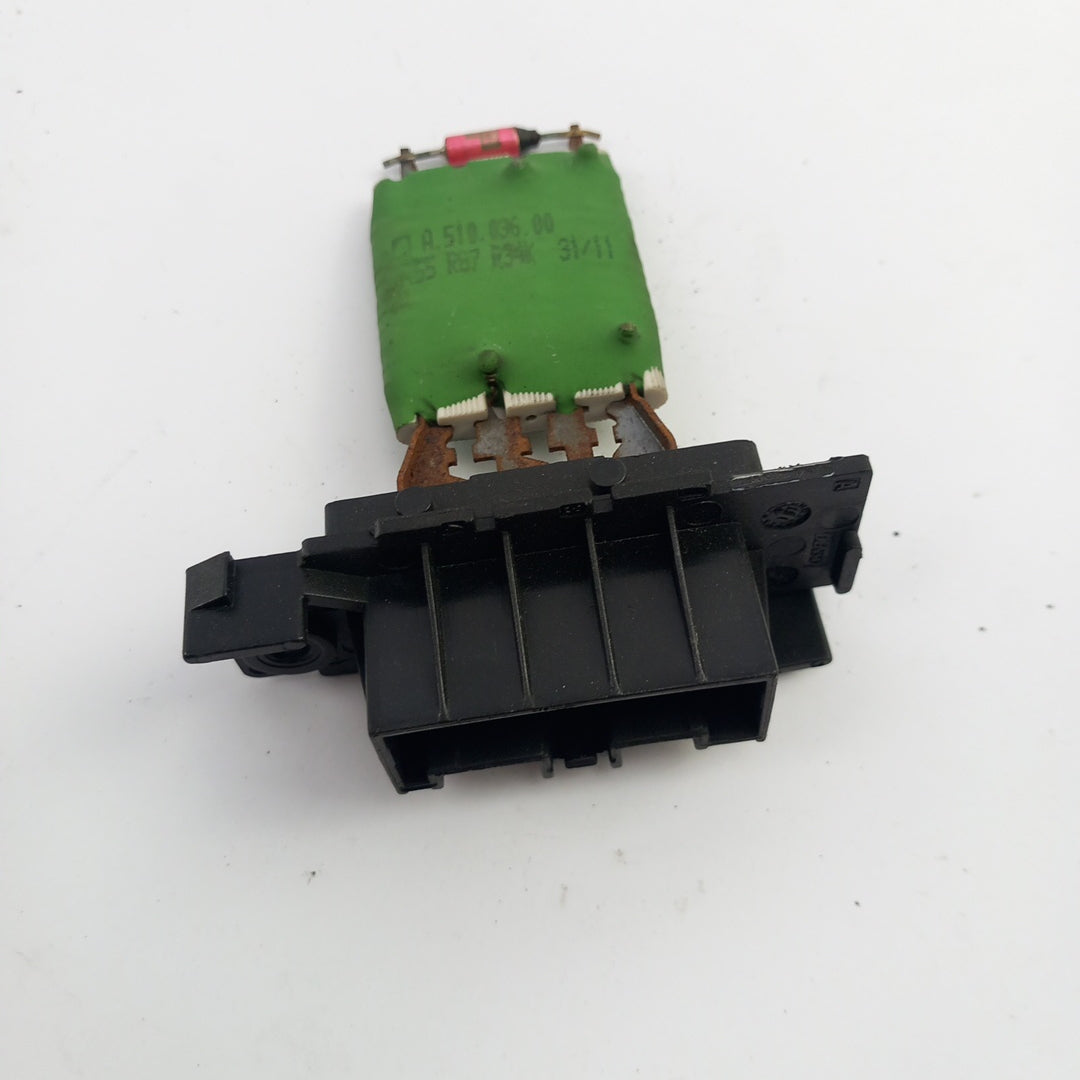 Резистор регулатор вентилатор Opel Corsa D