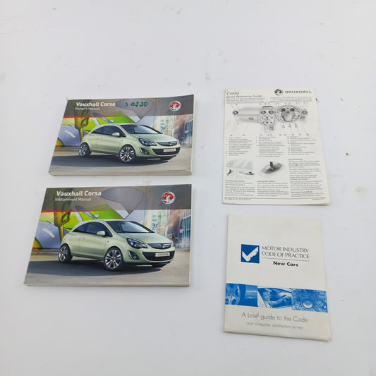 Книжка документи английски Englisch Opel Corsa D