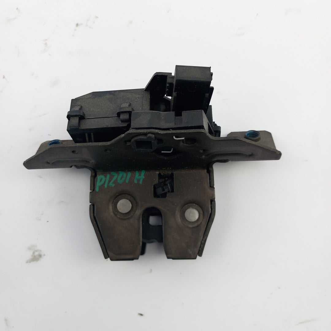 Брава централно заключване багажник Opel Zafira C Tourer