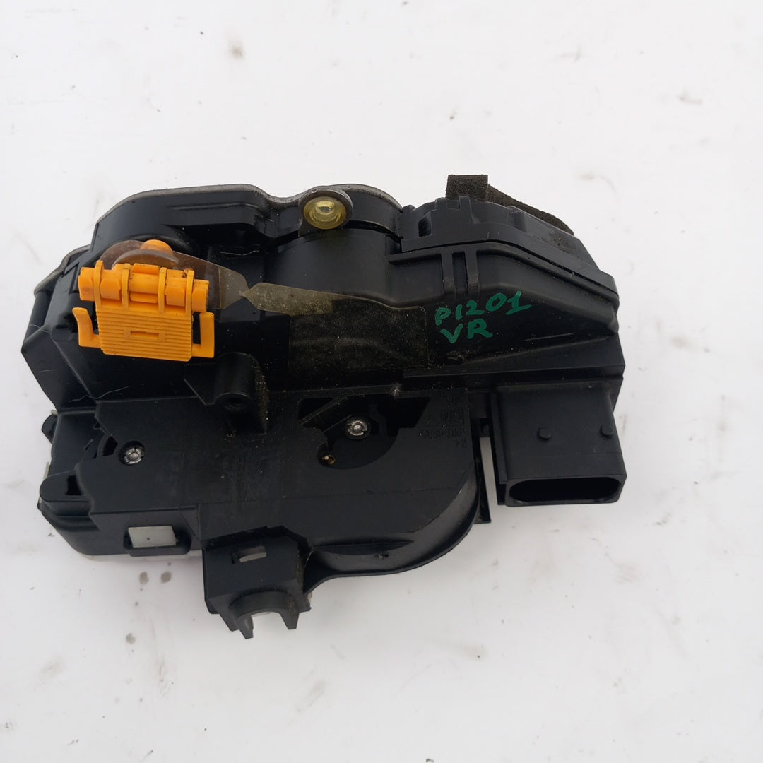 Брава централно заключване предна дясна врата Opel Zafira C Tourer