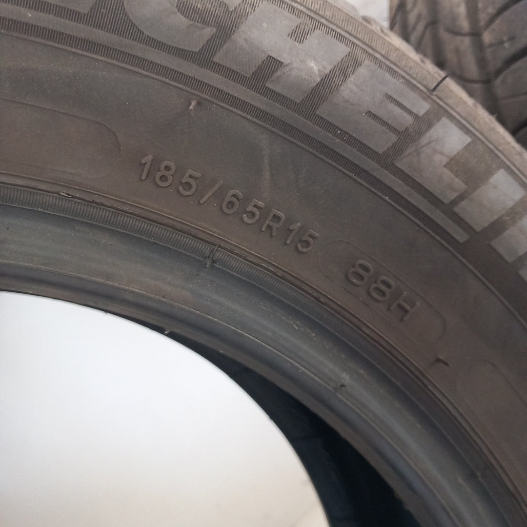 185/65R15 88H